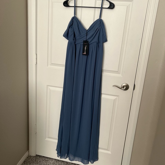 Ever Pretty Cold Shoulder Zip Back Maternity Dress - Picture 5 of 9